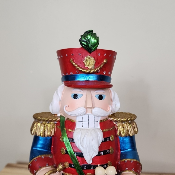 Color Changing Fiber Optic Light Up Christmas Nutcracker Figurine Decor - Picture 5 of 12